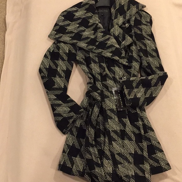 Sean John Jackets & Blazers - NWT Sean John trench coat, size S